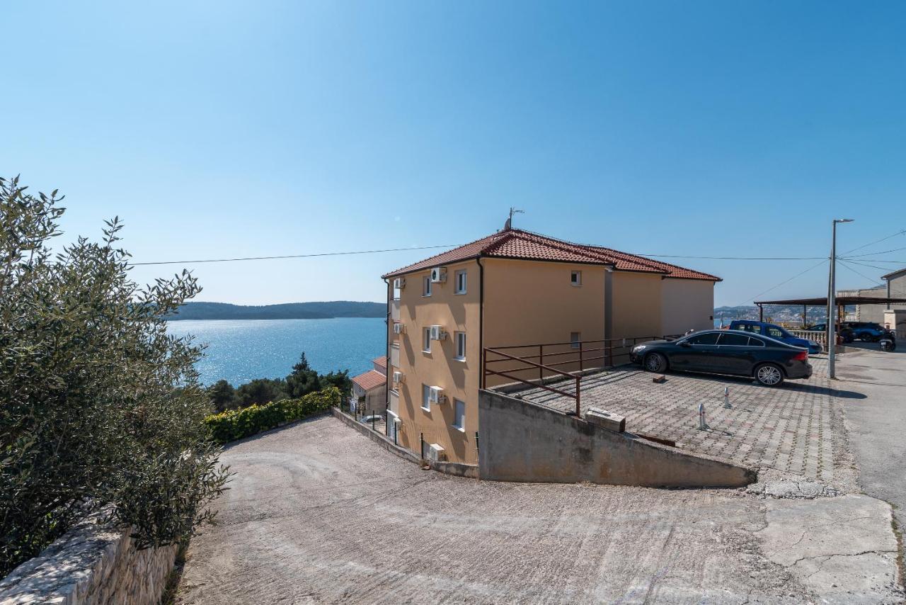Apartment No. 8 Trogir Exterior foto